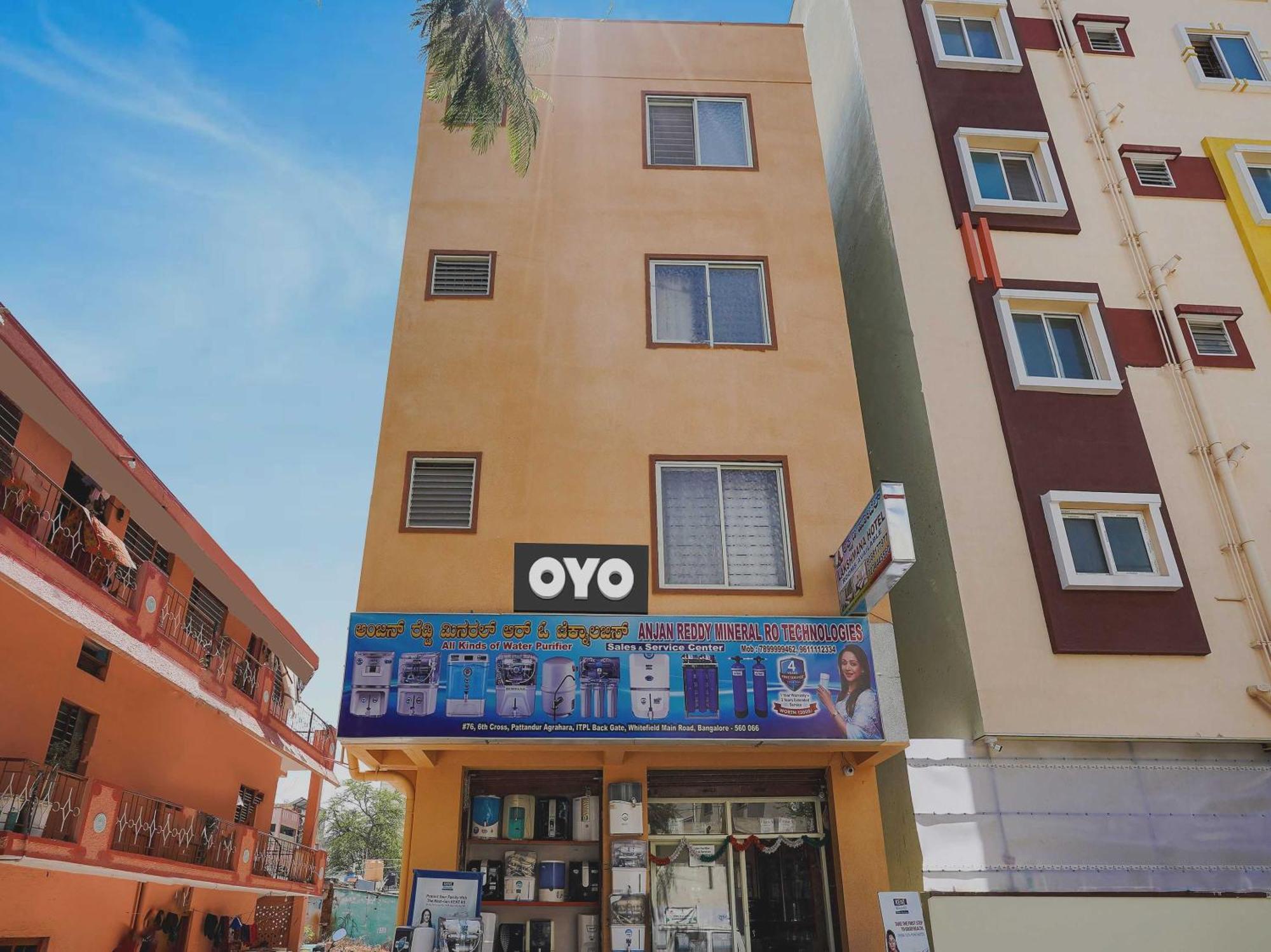 Oyo Flagship Lakshmana Hotel Bangalore Exterior foto